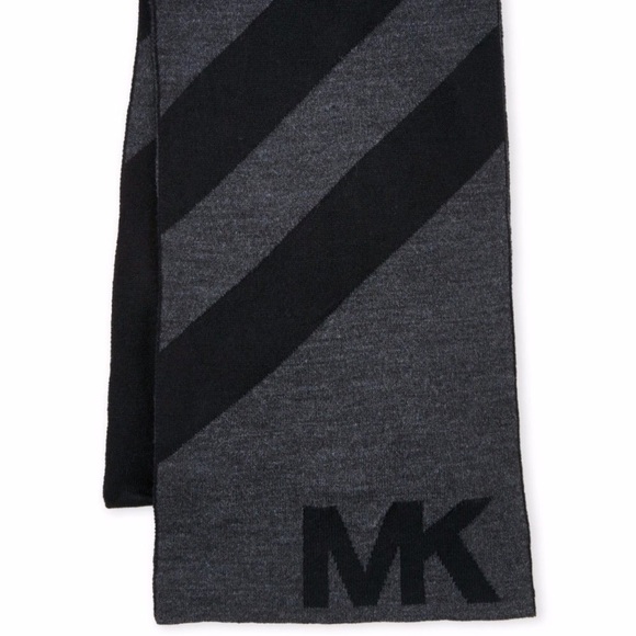 michael kors scarf mens